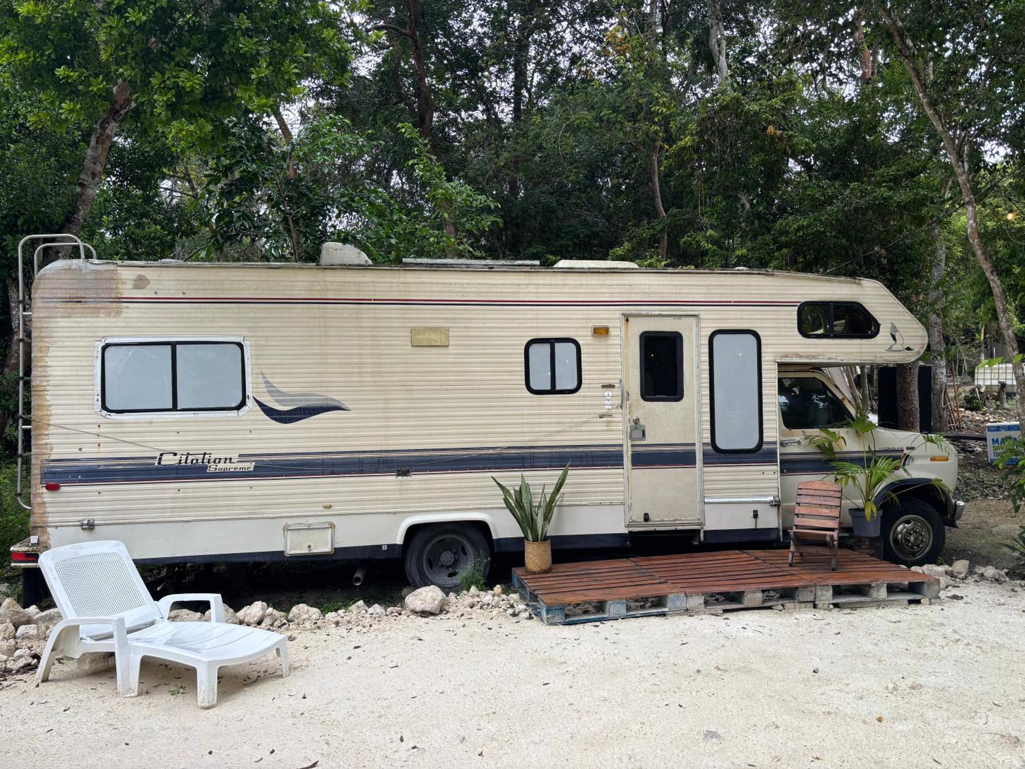 Momotoh Camper Hotel Xpujil Kültér fotó