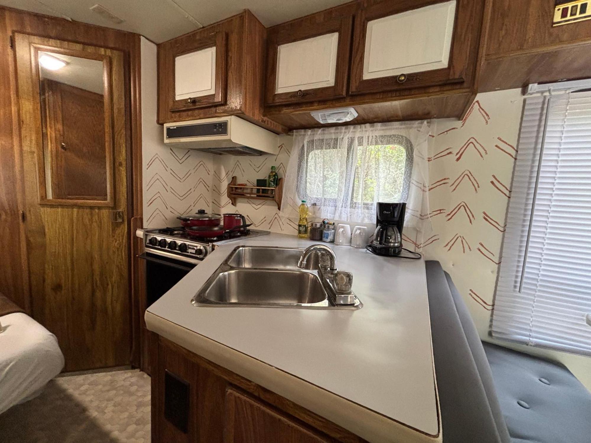 Momotoh Camper Hotel Xpujil Kültér fotó